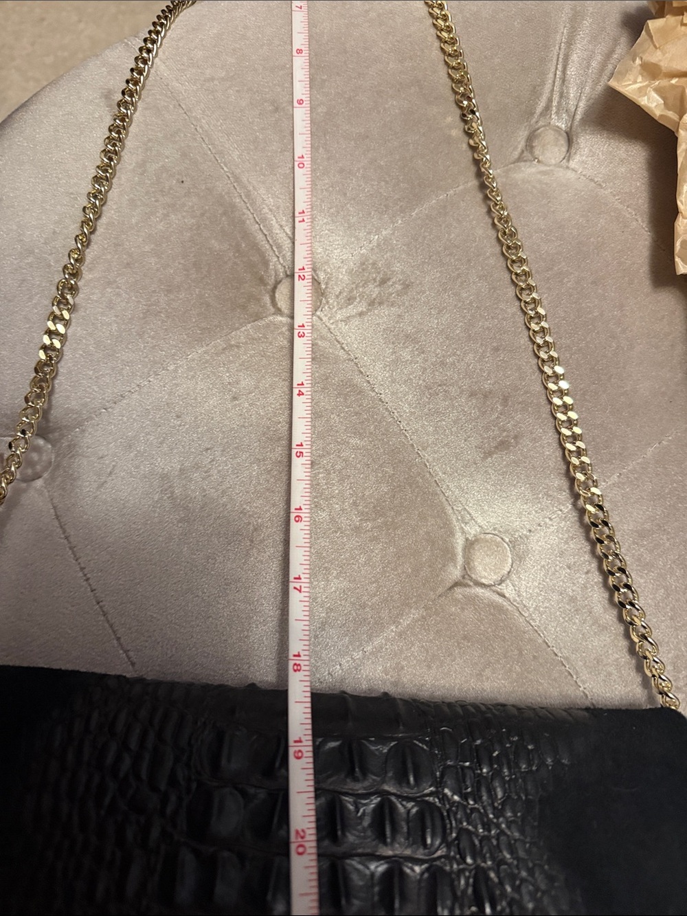 House of Harlow 1960 Black Croc-Embossed Suede Clutch with Gold Chain - Picture 9 of 9
